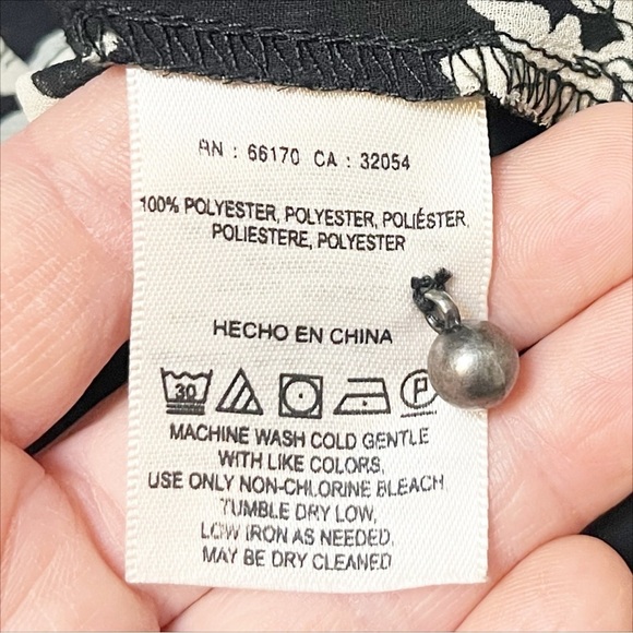 Anthropologie HD in Paris Ruffled Blouse 2 black white toile button down top - Picture 8 of 11